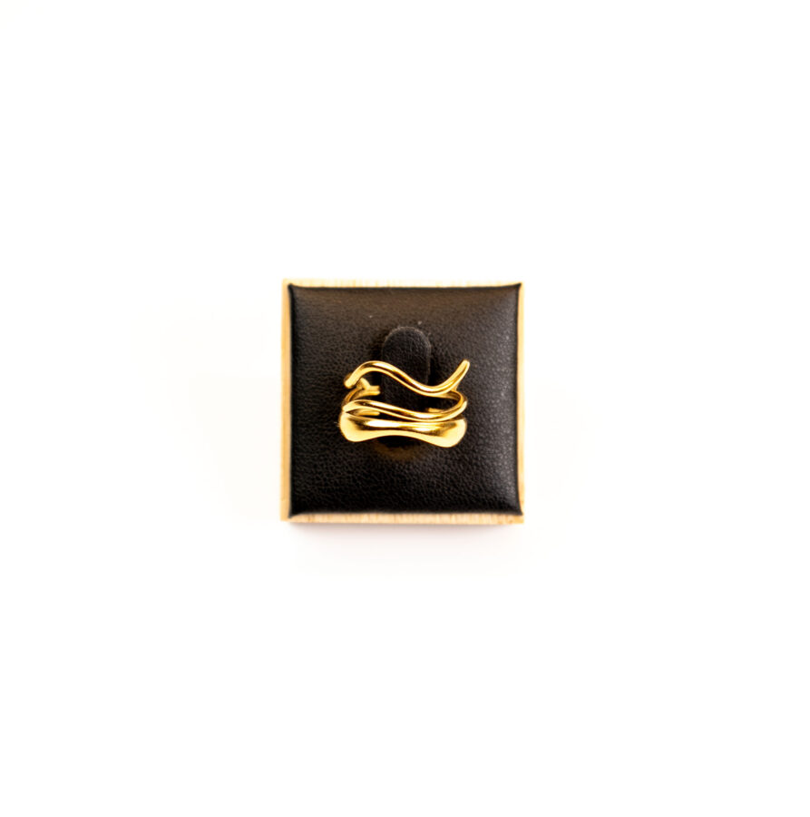 Bague femme Wavy ring plaquée or 18 carats en acier inoxydable - Lumine Jewelry Maroc