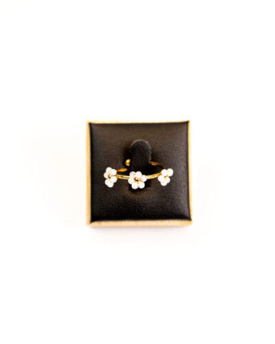 Bague femme Triplet Flower Ring-White plaquée or 18 carats en acier inoxydable - Lumine Jewelry Maroc