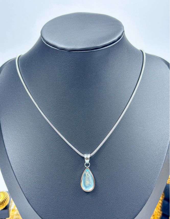 18K Gold Blue Ocean Pendant Necklace – Image 2