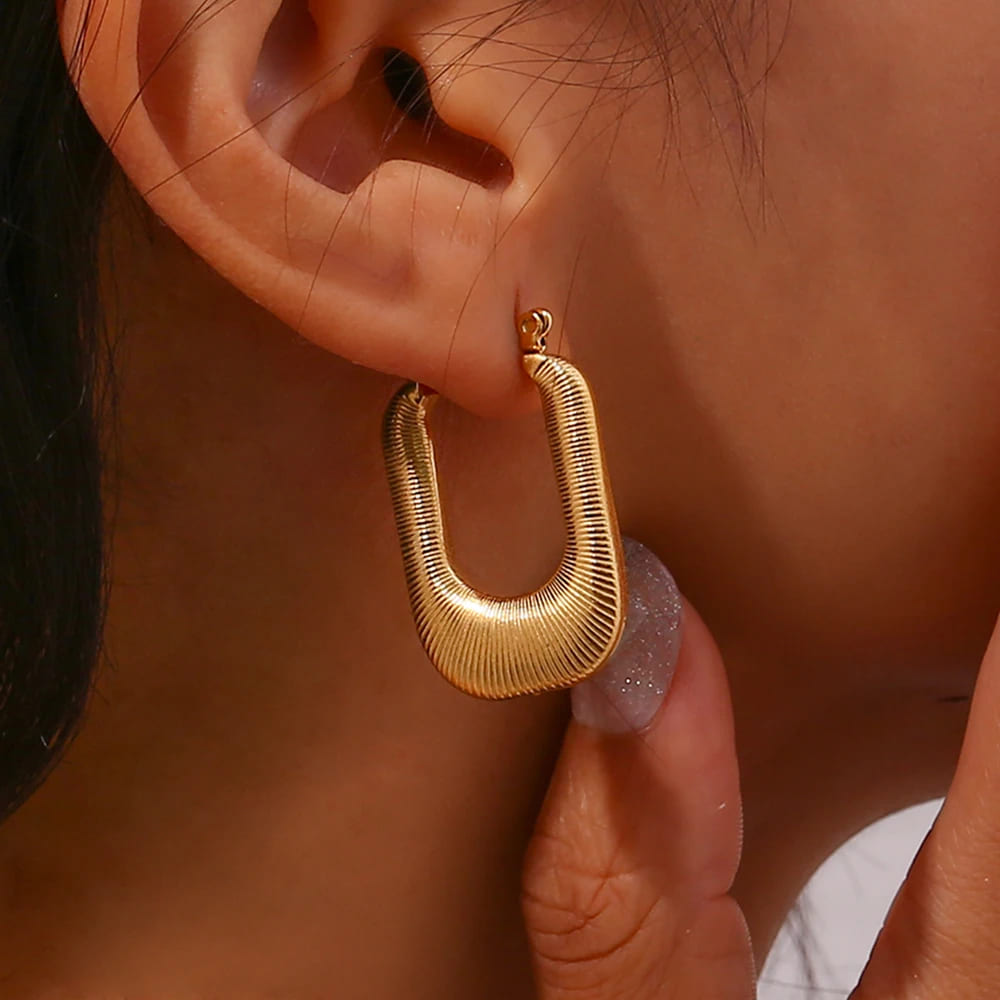 Luna Hoops – Image 2