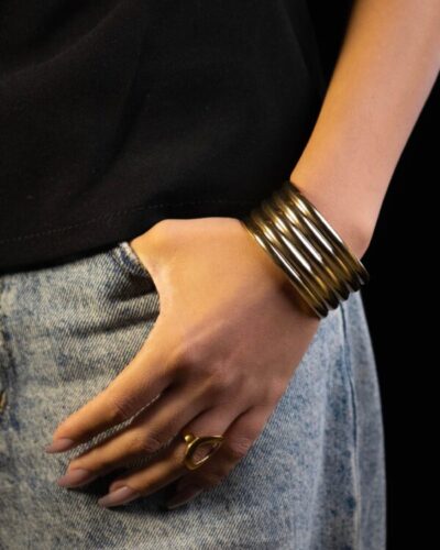 Bangle femme ribbed cuff bangle plaqué or 18 carats en acier inoxydable - Lumine Jewelry Maroc - Image 2