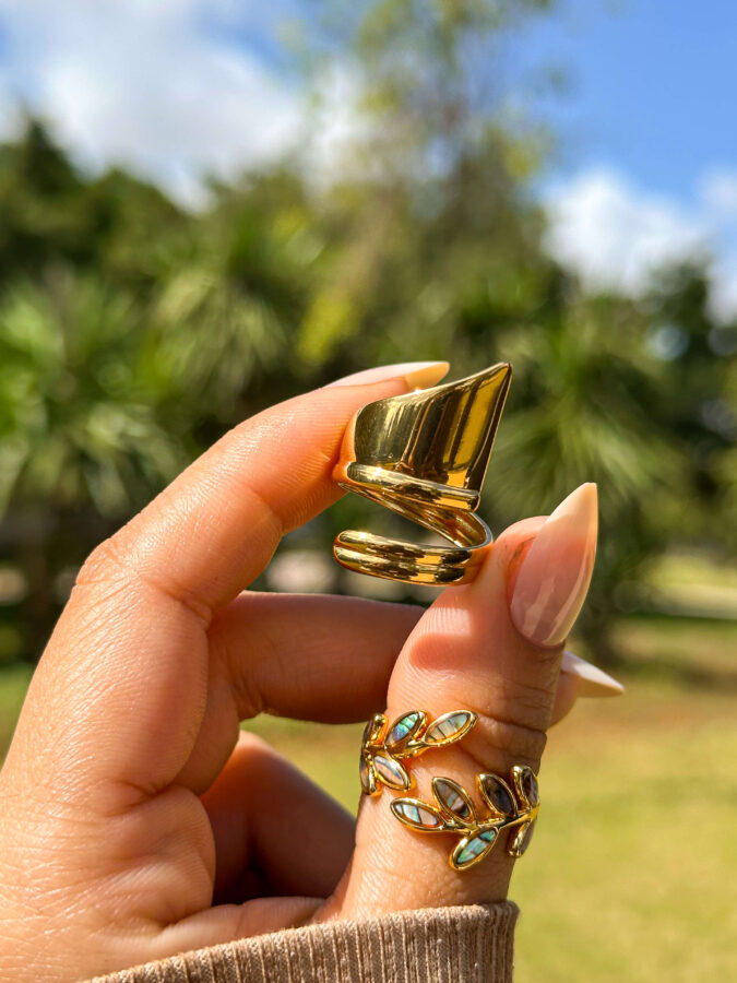 YOLE RING