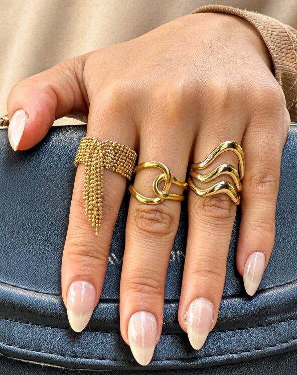 AQUA CURVE RING – Image 2