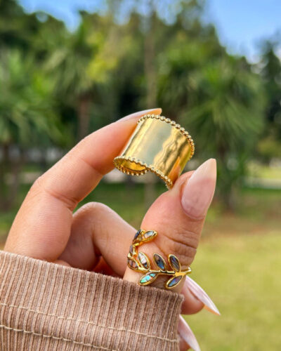 Aurelia ring